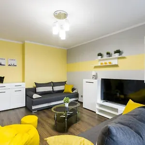 New Old Town - 54m2 - 6 Beds - New Bulding - Lift Apartament
